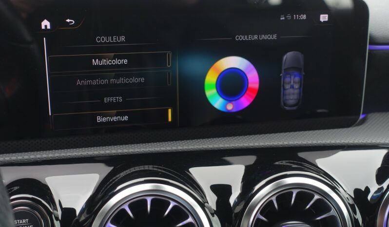 MERCEDES CLASSE A 180d AMG-LINE complet