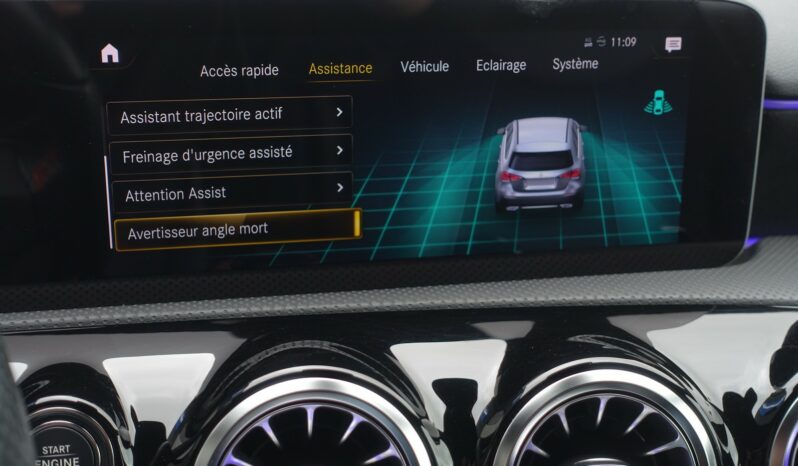 MERCEDES CLASSE A 180d AMG-LINE complet
