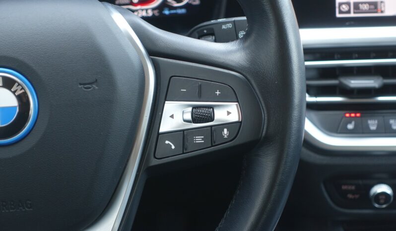 BMW 320 E TOURING HYBRIDE RECHARGEABLE 204 CH complet