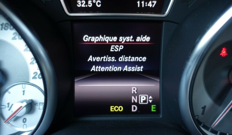 MERCEDES CLASSE CLA 220 D BERLINE 7G-DCT 163 CH complet