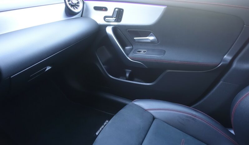 MERCEDES CLA 250 E 8G-DCT SHOOTING BRAKE 218 CH HYBRIDE RECHARGEABLE  AMG-LINE complet