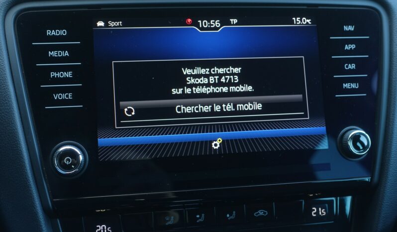 SKODA OCTAVIA COMBI 2.0 TDI DSG RS 184 CH ( break ) complet