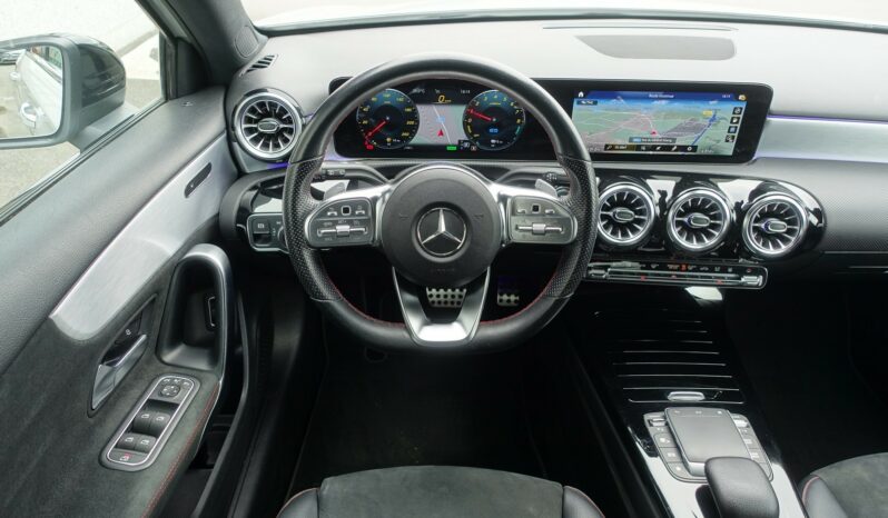 MERCEDES CLASSE A 250 E EQ POWER HYBRIDE 8G-DCT AMG-LINE complet