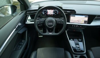 AUDI A3 SPORTBACK 45 COMPETITION TFSI E TRON S-TRONIC 245 CH HYBRIDE RECHARGEABLE  S-LINE complet