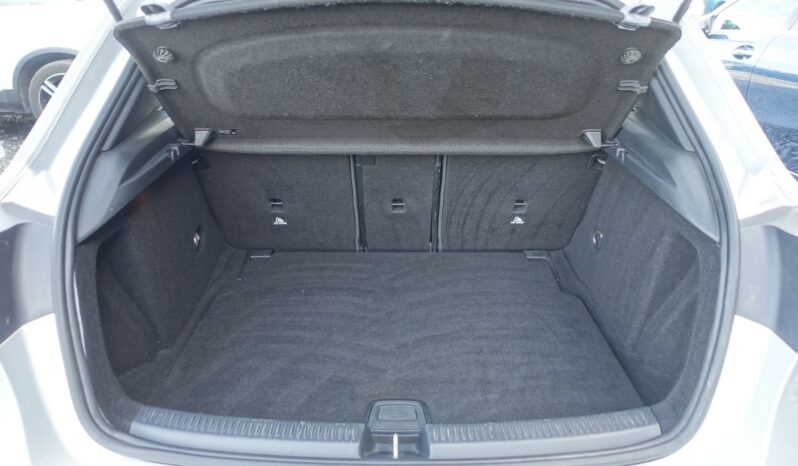 MERCEDES CLASSE A 200 E 7G-DCT 163 CH AMG-LINE complet