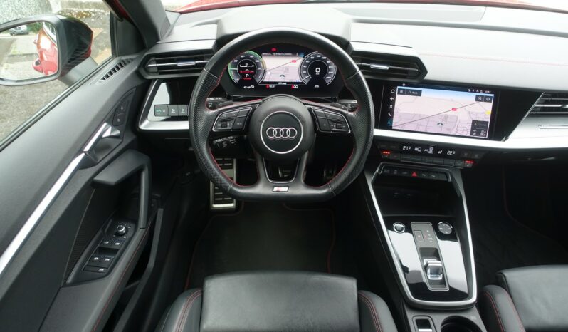 AUDI A3 SPORTBACK 45 COMPETITION TFSI E TRON S-TRONIC 245 CH HYBRIDE RECHARGEABLE  S-LINE complet