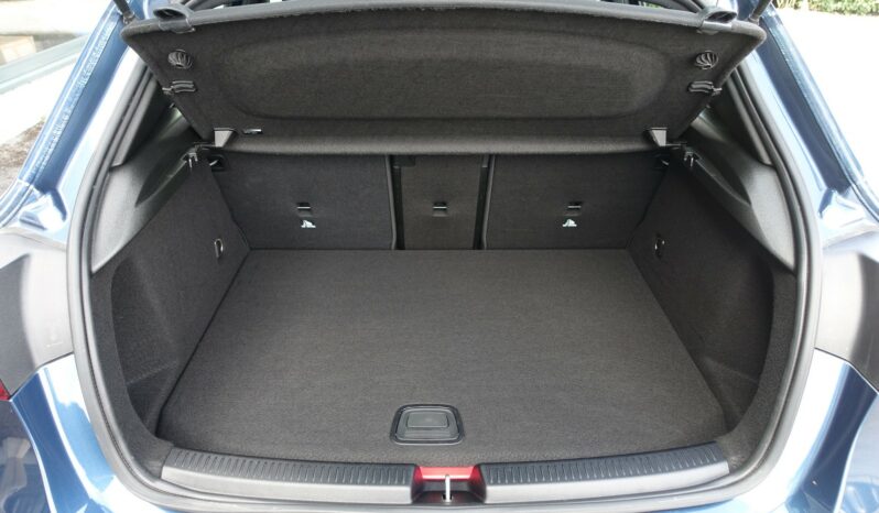MERCEDES CLASSE A 250 E 8G-DCT 218 CH HYBRIDE RECHARGEABLE complet