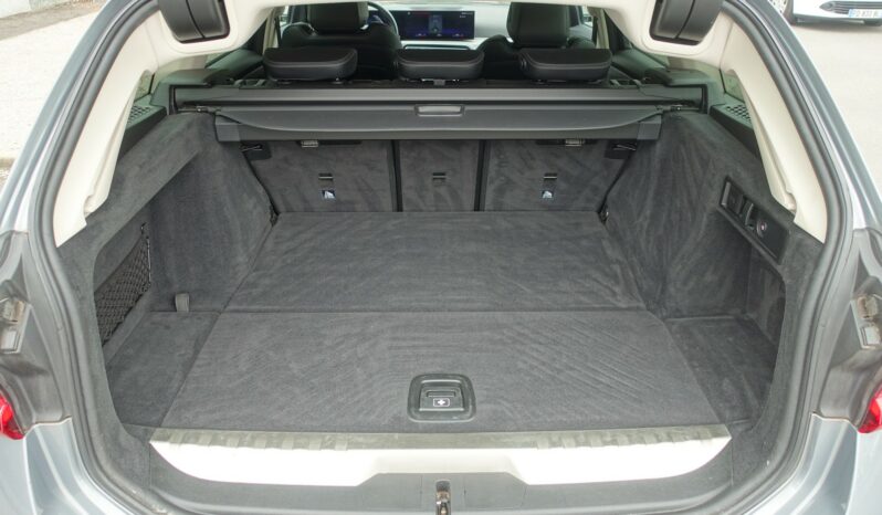 BMW 320 E TOURING HYBRIDE RECHARGEABLE 204 CH complet