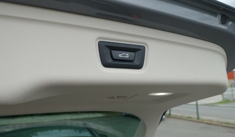 BMW 320 E TOURING HYBRIDE RECHARGEABLE 204 CH complet