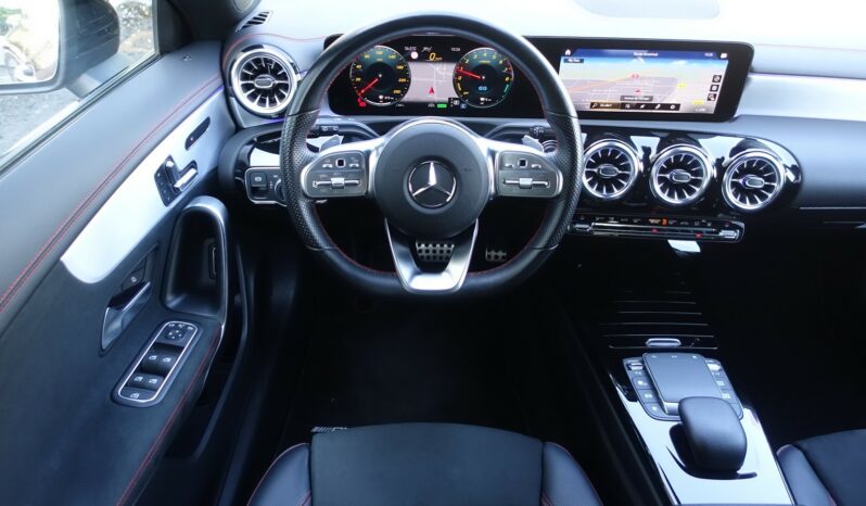 MERCEDES CLA 250 E 8G-DCT SHOOTING BRAKE 218 CH HYBRIDE RECHARGEABLE  AMG-LINE complet