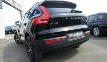 VOLVO XC 40 T4 HYBRIDE RECHARGEABLE GEARTRONIC 211 CH R-DESIGN complet