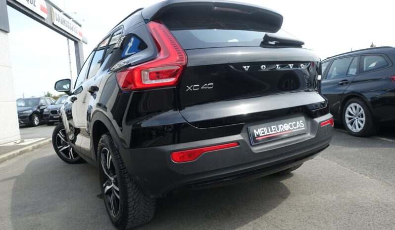 VOLVO XC 40 T4 HYBRIDE RECHARGEABLE GEARTRONIC 211 CH R-DESIGN complet