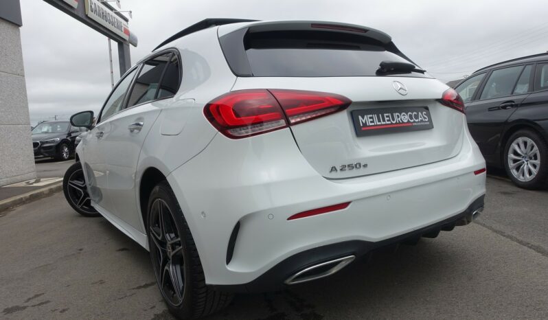 MERCEDES CLASSE A 250 E EQ POWER HYBRIDE 8G-DCT AMG-LINE complet