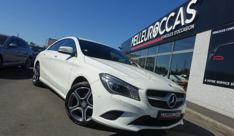 MERCEDES CLASSE CLA 200 BERLINE 7G-Dct complet