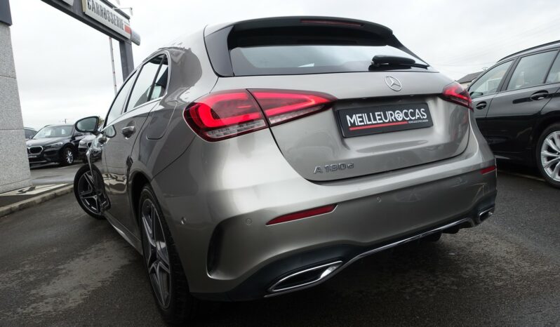 MERCEDES CLASSE A 180d AMG-LINE complet