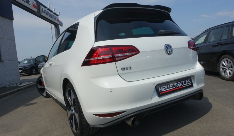 VOLKSWAGEN GOLF VII 2.0 GTI 220 CH complet
