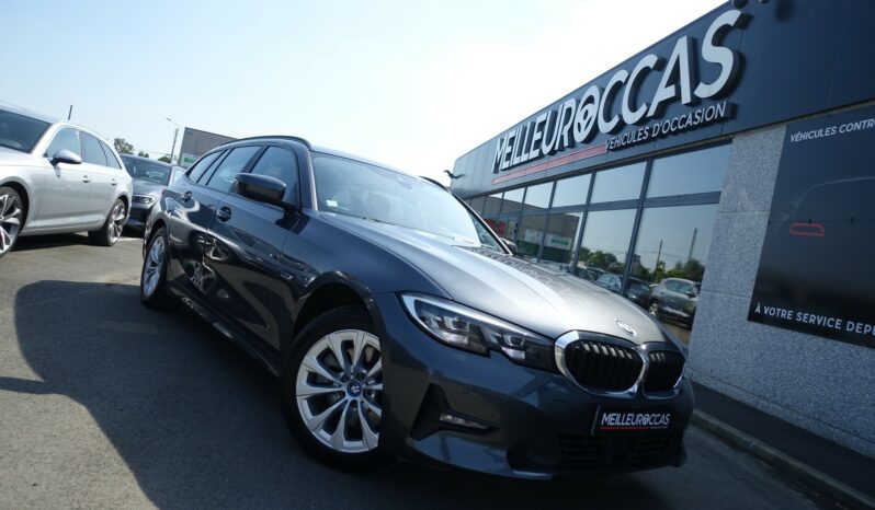 BMW 320 E TOURING HYBRIDE RECHARGEABLE 204 CH complet