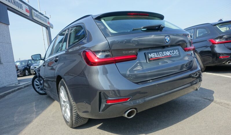 BMW 320 E TOURING HYBRIDE RECHARGEABLE 204 CH complet