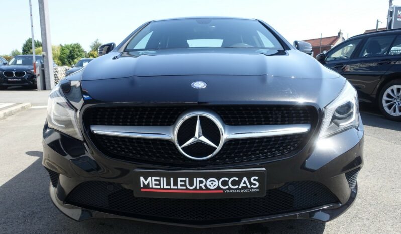 MERCEDES CLASSE CLA 220 D BERLINE 7G-DCT 163 CH complet