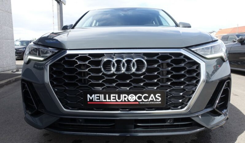 AUDI Q3 45 TFSI E S-TRONIC 245 CH HYBRIDE RECHARGEABLE complet