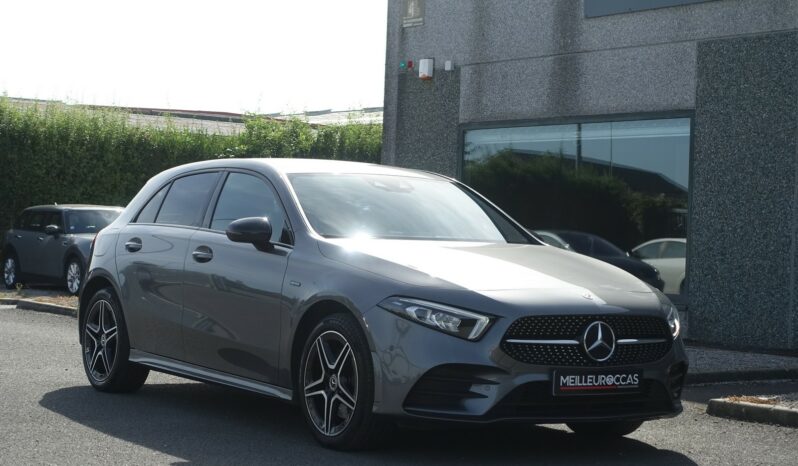 MERCEDES CLASSE A 250 E EQ POWER HYBRIDE 8G-DCT AMG-LINE complet