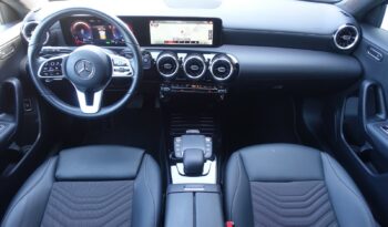 MERCEDES CLASSE A 250 E 8G-DCT 218 CH HYBRIDE RECHARGEABLE complet