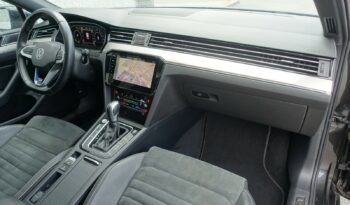 VOLKSWAGEN PASSAT SW 218 CH GTE HYBRIDE RECHARGEABLE DSG complet