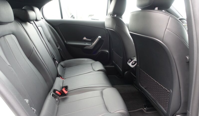 MERCEDES CLASSE A 250 E 8G-DCT 218 CH HYBRIDE RECHARGEABLE complet