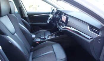 SKODA OCTAVIA COMBI IV DSG6 PHEV HYBRIDE RECHARGEABLE 204 CH ( break ) complet