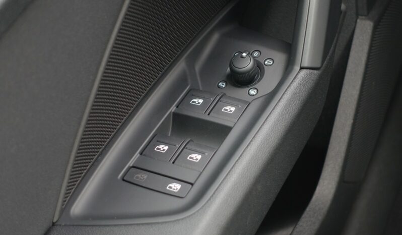 AUDI A3 SPORTBACK 40 TFSI E TRON S-TRONIC 204 CH HYBRIDE RECHARGEABLE complet