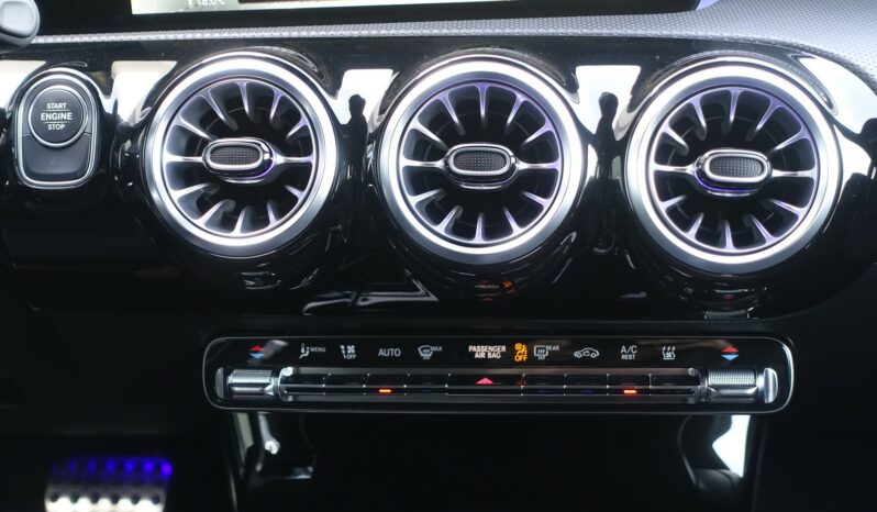 MERCEDES CLASSE A 250 E EQ POWER HYBRIDE 8G-DCT AMG-LINE complet