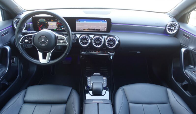 MERCEDES CLASSE A 250 E 8G-DCT 218 CH HYBRIDE RECHARGEABLE complet