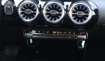 MERCEDES CLASSE A 250 E 8G-DCT 218 CH HYBRIDE RECHARGEABLE complet