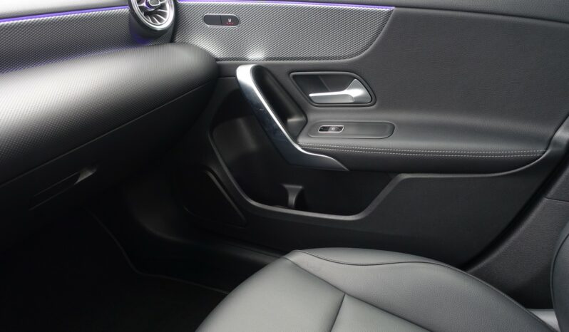 MERCEDES CLASSE A 250 E 8G-DCT 218 CH HYBRIDE RECHARGEABLE complet