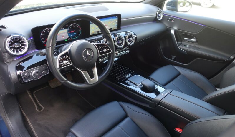 MERCEDES CLASSE A 250 E 8G-DCT 218 CH HYBRIDE RECHARGEABLE complet