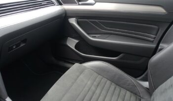 VOLKSWAGEN PASSAT SW 218 CH GTE HYBRIDE RECHARGEABLE DSG complet