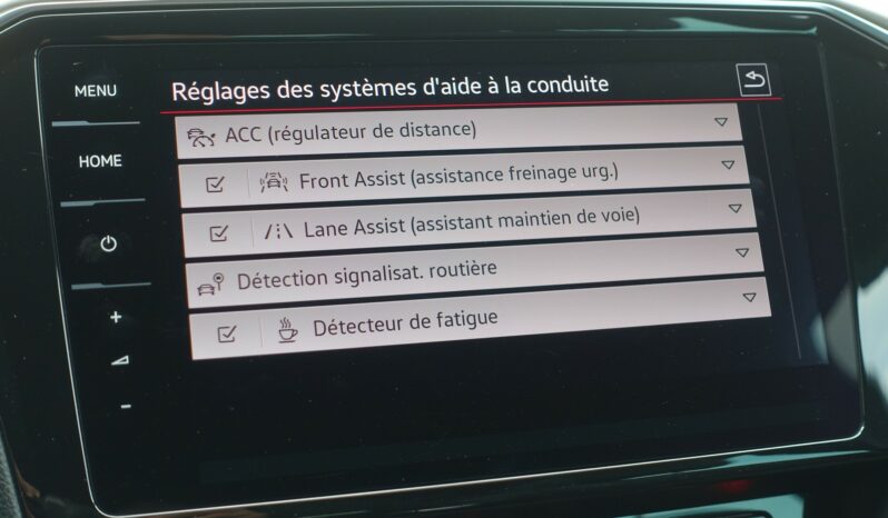 VOLKSWAGEN PASSAT SW 218 CH GTE HYBRIDE RECHARGEABLE DSG complet