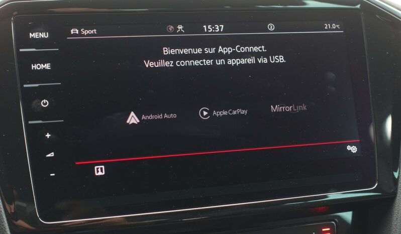 VOLKSWAGEN PASSAT SW 218 CH GTE HYBRIDE RECHARGEABLE DSG complet