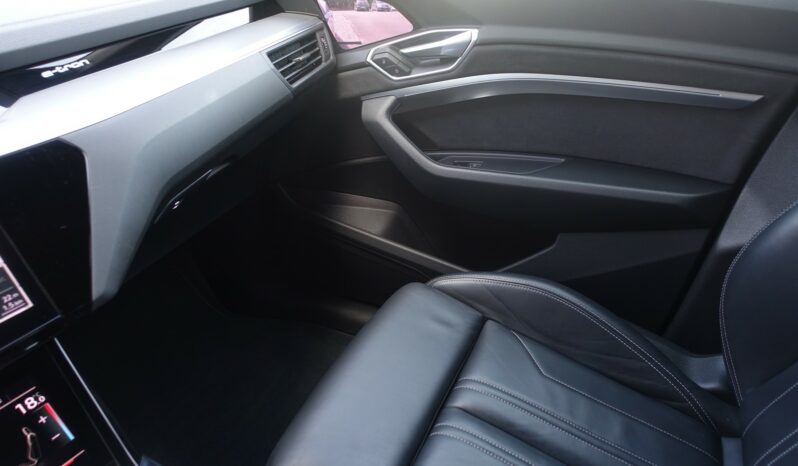 E-TRON 55 SPORTBACK QUATTRO S-TRONIC 408 CH S-LINE complet