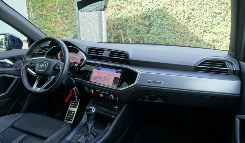 AUDI Q3 35 TDI 150 CH S-TRONIC S-LINE complet