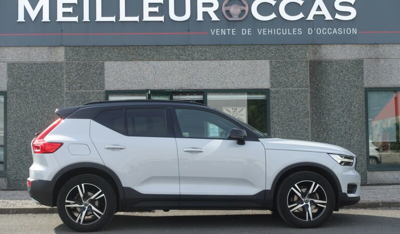 VOLVO XC40 D3 R-DESIGN complet