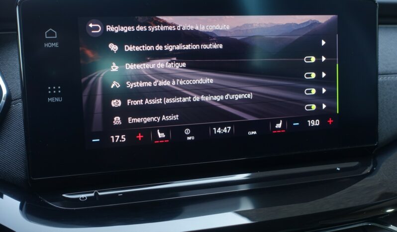 SKODA OCTAVIA COMBI IV DSG6 PHEV HYBRIDE RECHARGEABLE 204 CH ( break ) complet