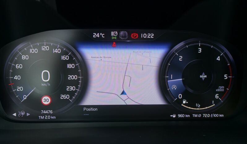 VOLVO XC40 D3 R-DESIGN complet