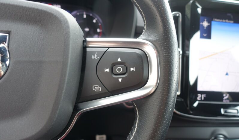 VOLVO XC40 D3 R-DESIGN complet