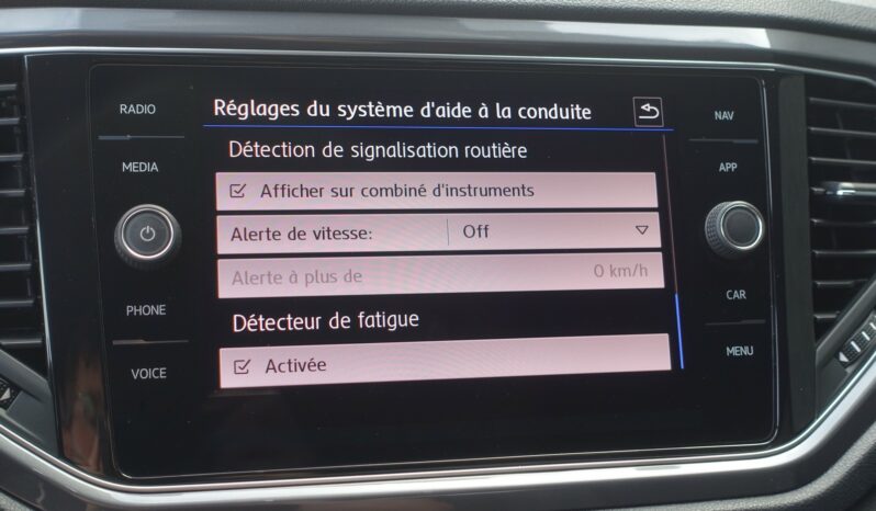 VOLKSWAGEN T-ROC R-LINE 1.5 TSI 150CH DSG 7 complet
