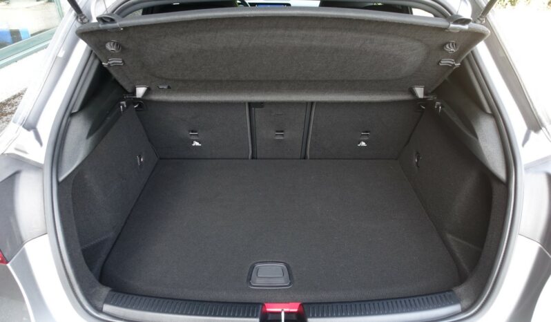 MERCEDES CLASSE A 250 E EQ POWER HYBRIDE 8G-DCT AMG-LINE complet