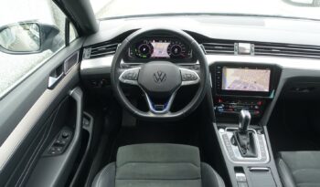 VOLKSWAGEN PASSAT SW 218 CH GTE HYBRIDE RECHARGEABLE DSG complet