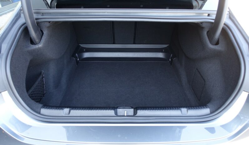 MERCEDES EQE 350 + AMG LINE 292CH complet