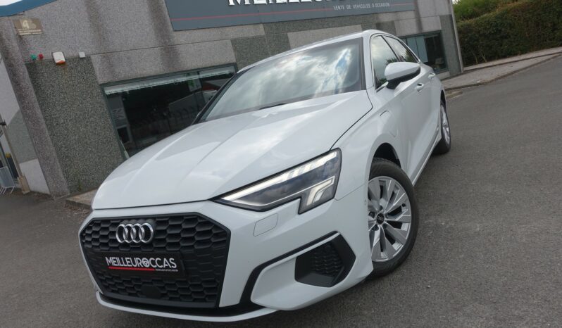 AUDI A3 SPORTBACK 40 TFSI E TRON S-TRONIC 204 CH HYBRIDE RECHARGEABLE complet