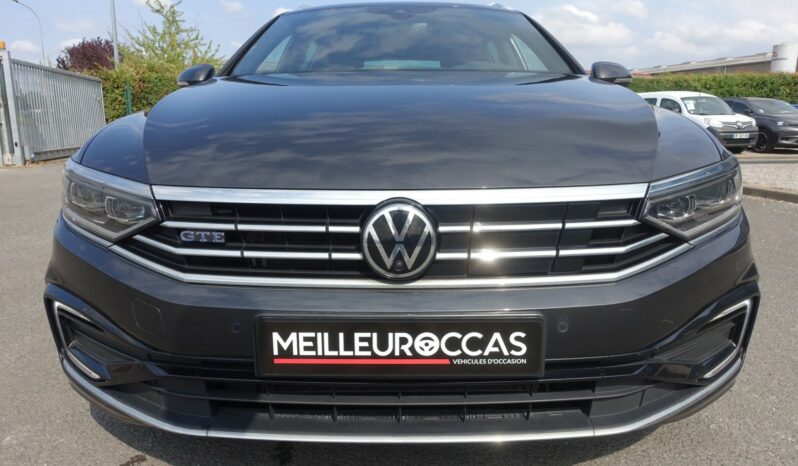 VOLKSWAGEN PASSAT SW 218 CH GTE HYBRIDE RECHARGEABLE DSG complet